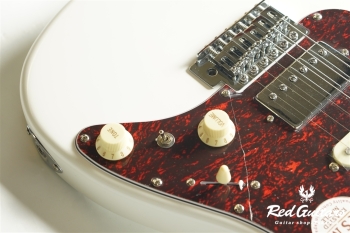 GS-4DX RSM/M - White